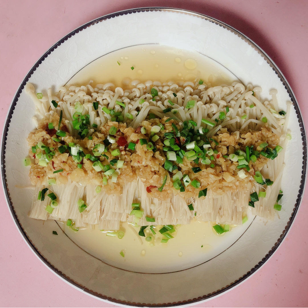 蒜蓉蒸金针菇