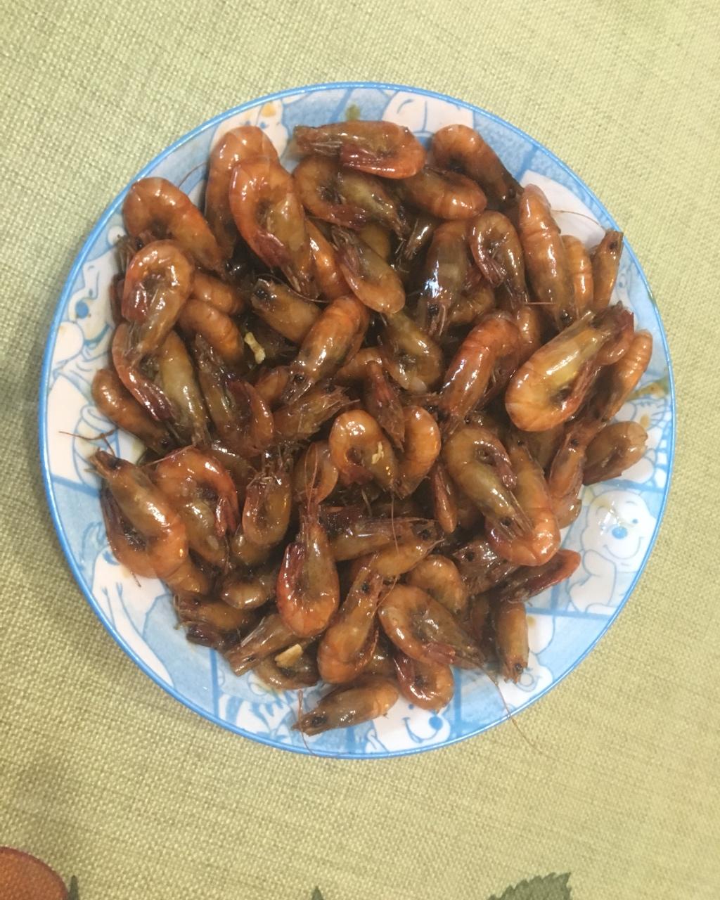 油爆河虾
