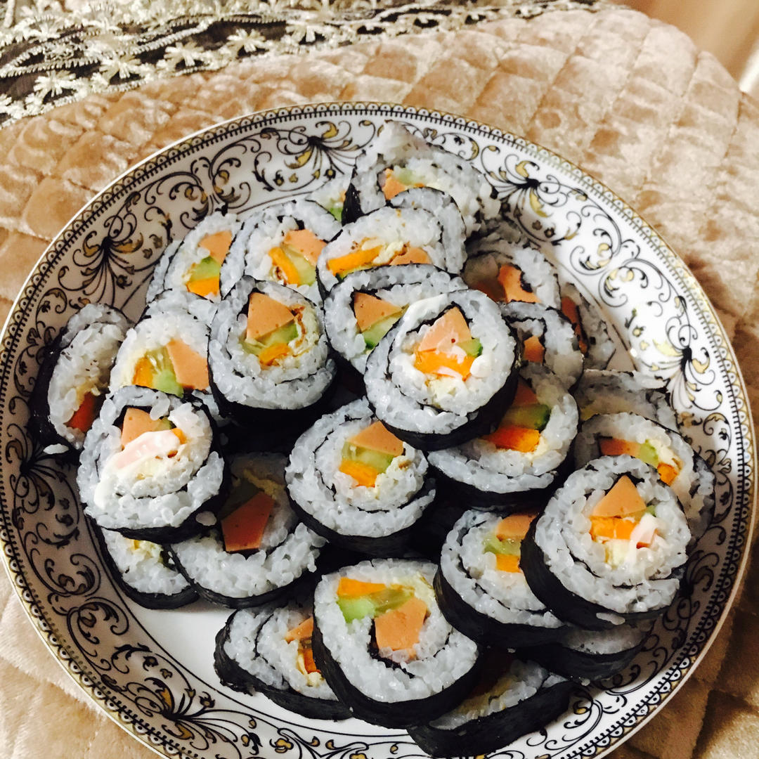 韩式紫菜包饭