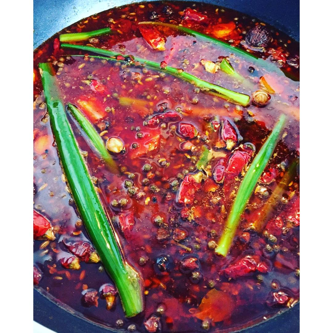 自制麻辣重庆火锅