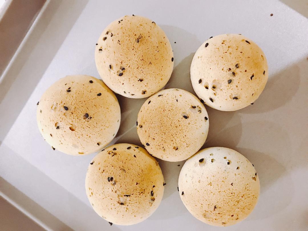 miss_喵呜做的黑芝麻麻薯面包