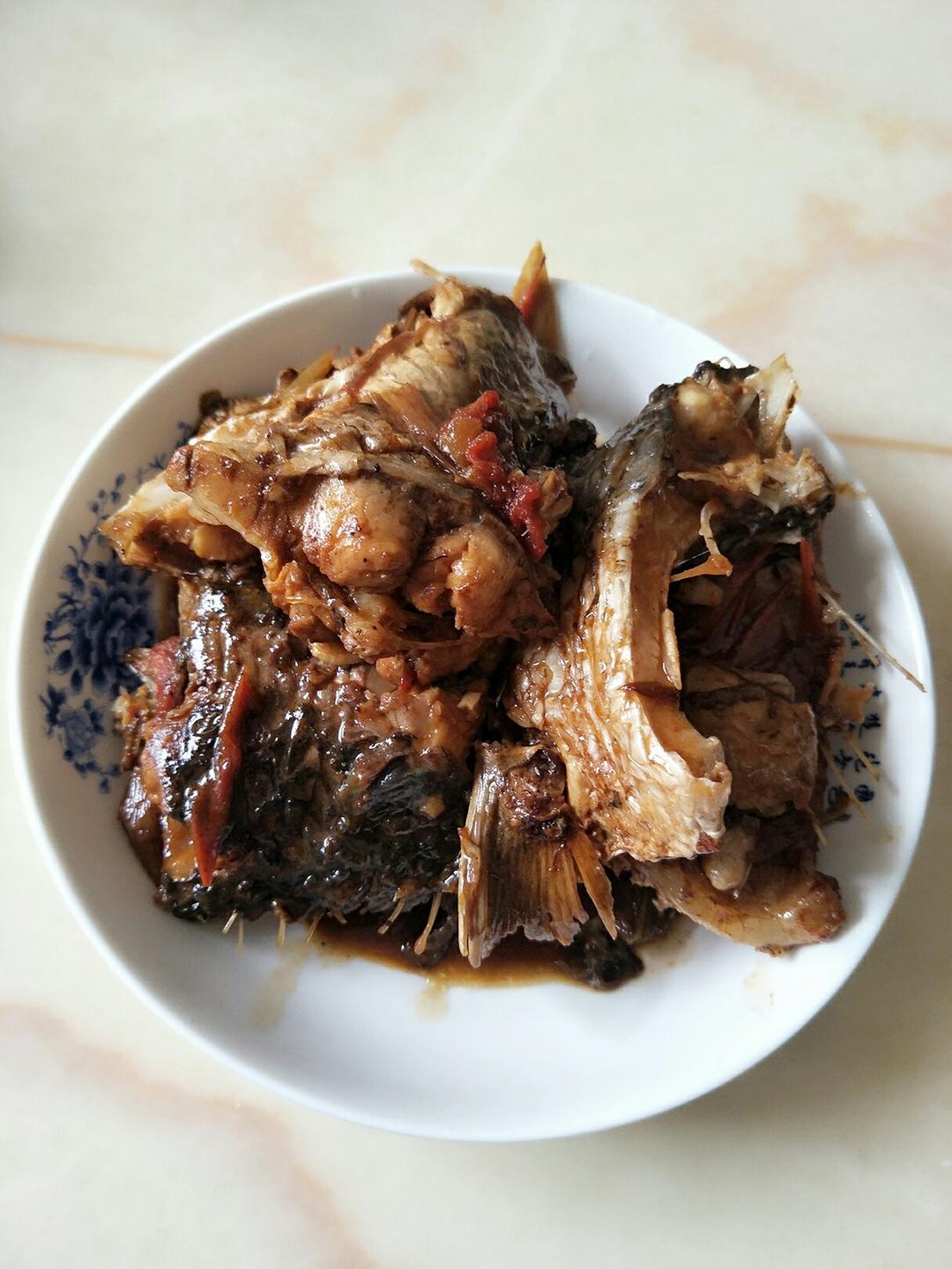 家常红烧鱼