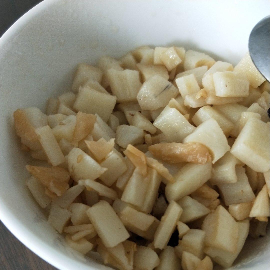 炝炒藕丁