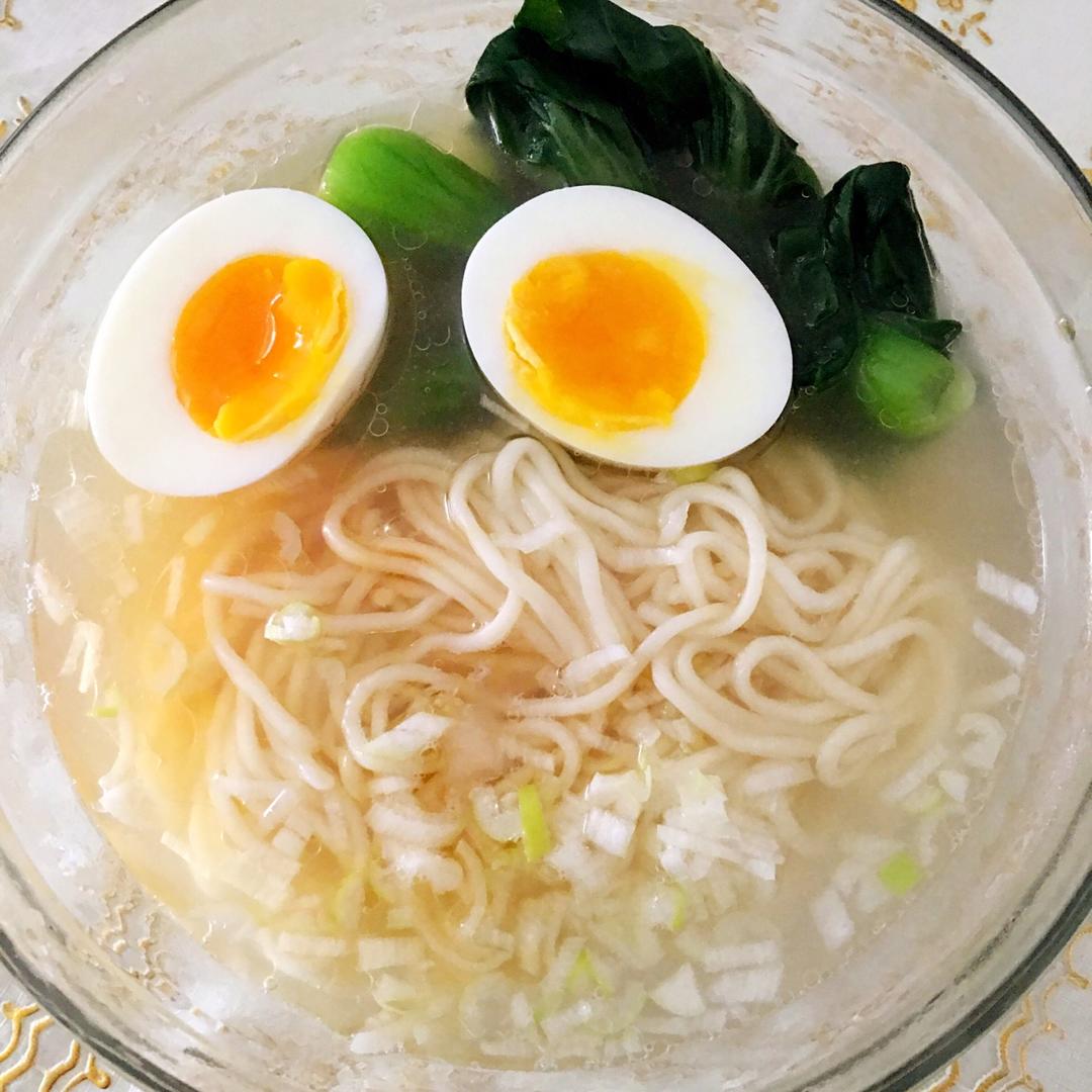最美不过那碗阳春面