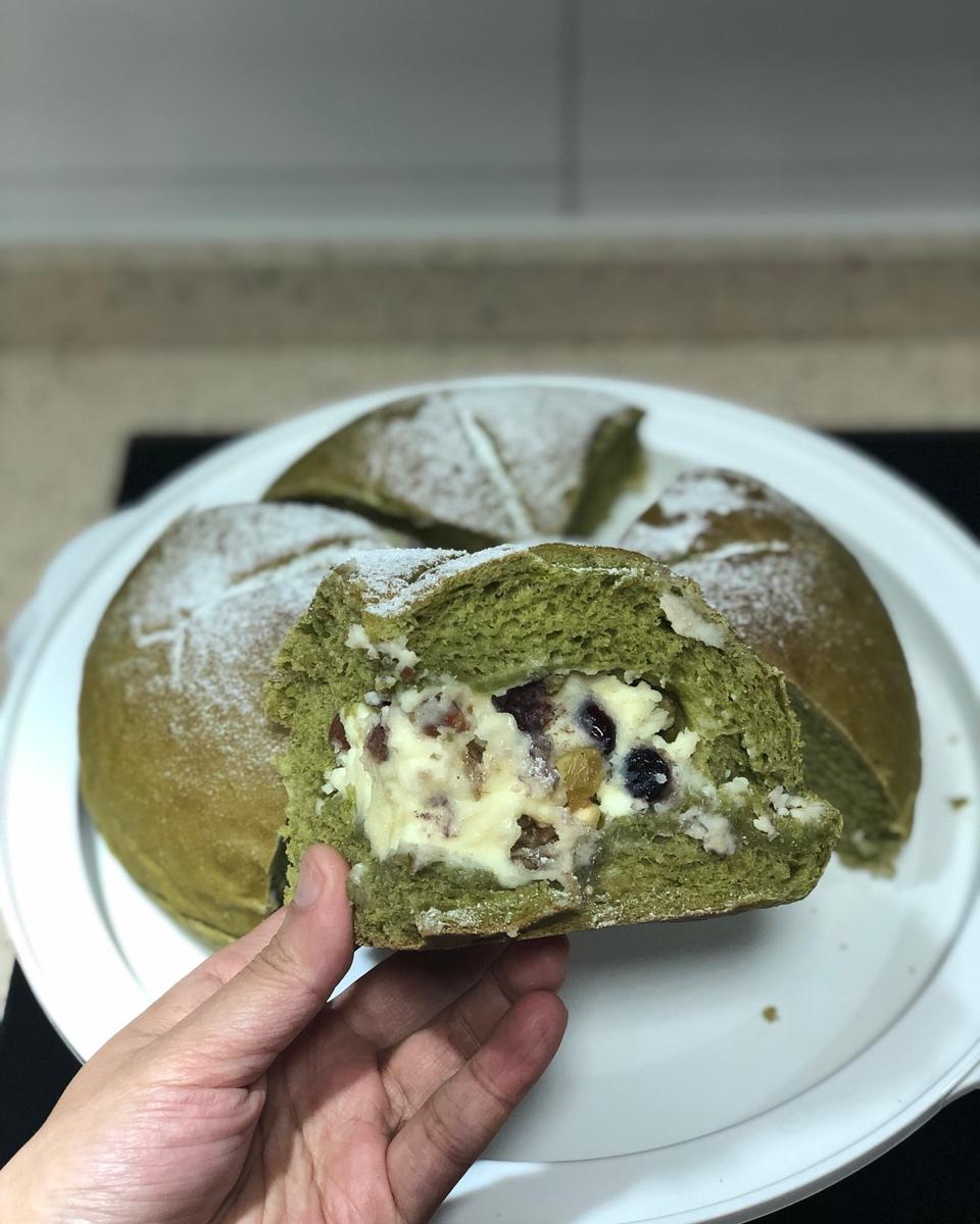 抹茶乳酪全麦乡村面包