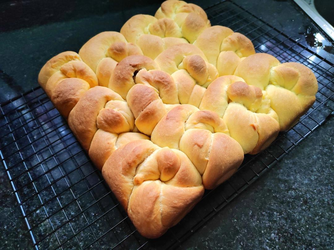 全世界最好吃没有之一的汤种布里欧修老面包