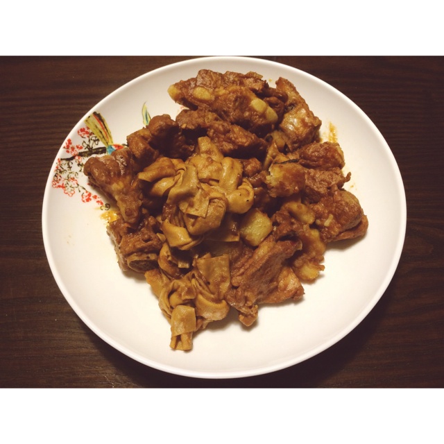 川味土豆烧排骨