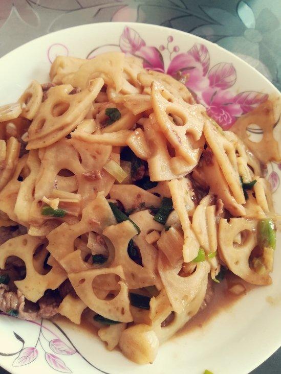 牛肉炒藕片
