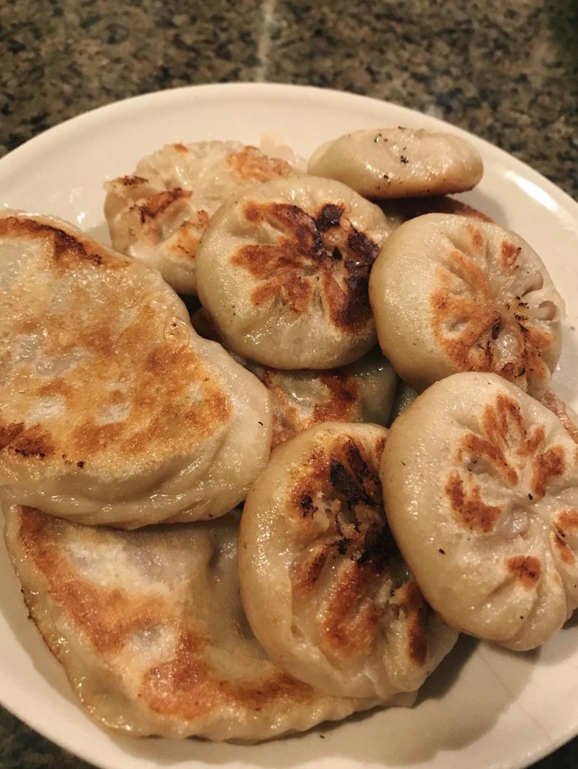 洋葱牛肉馅饼