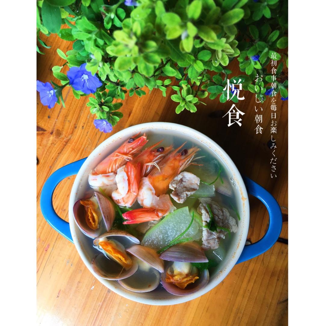 鲜虾蛤蜊冬瓜汤