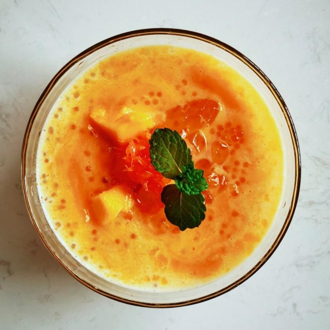 港式甜品——杨枝甘露(芒果西米露)附芒果花切法