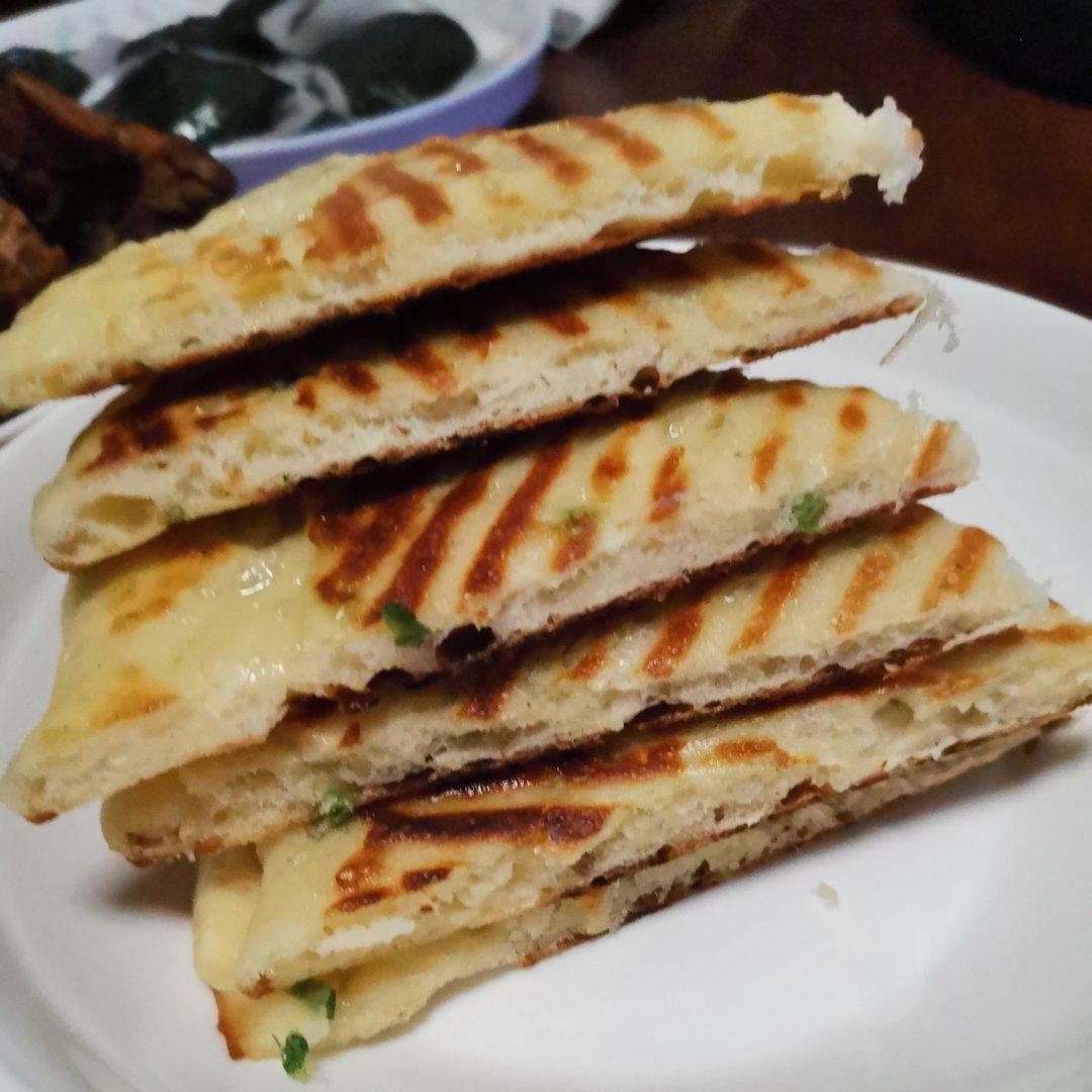手不沾面做发面大饼