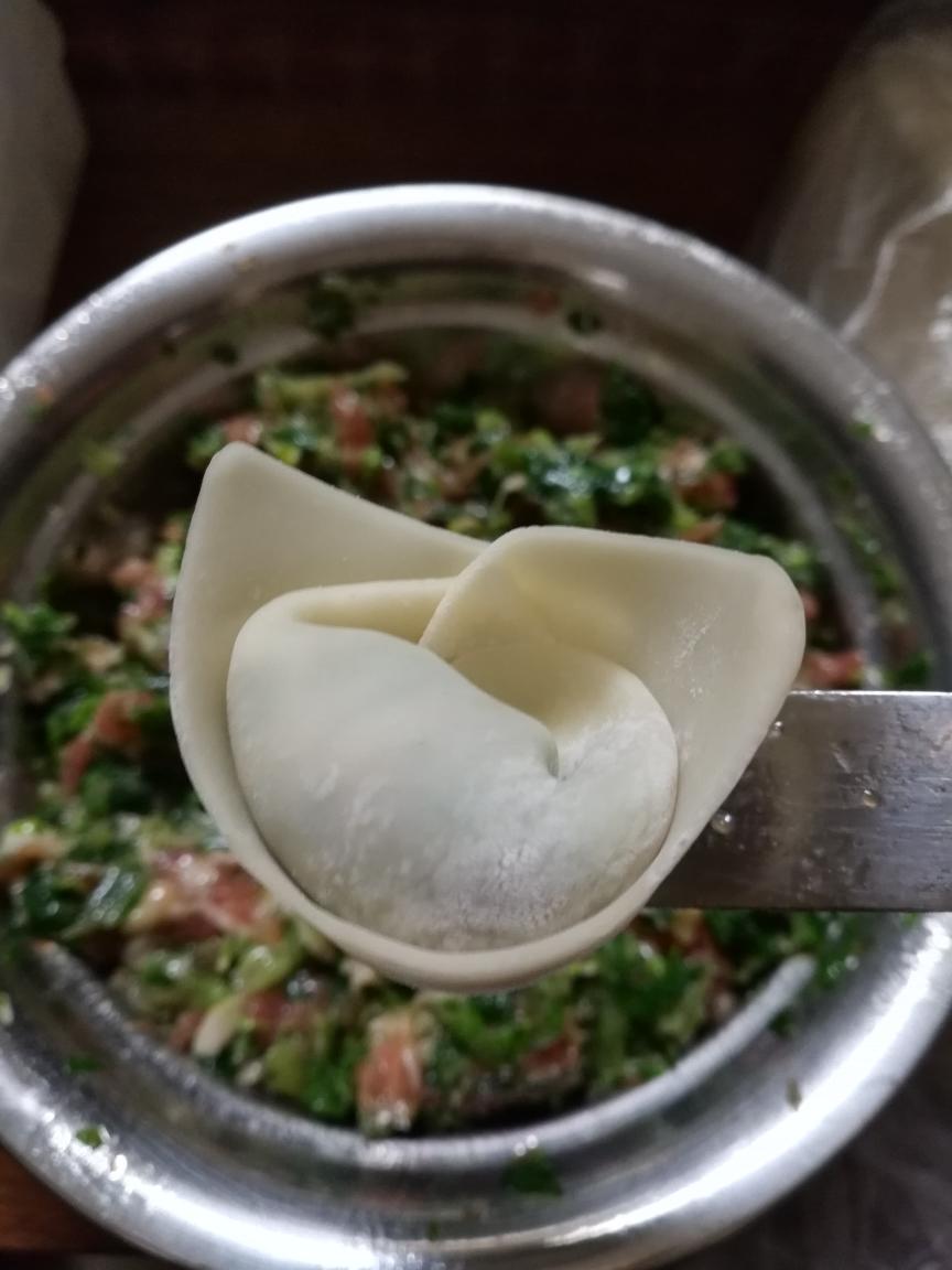 手剥大虾美味三鲜馄饨的做法