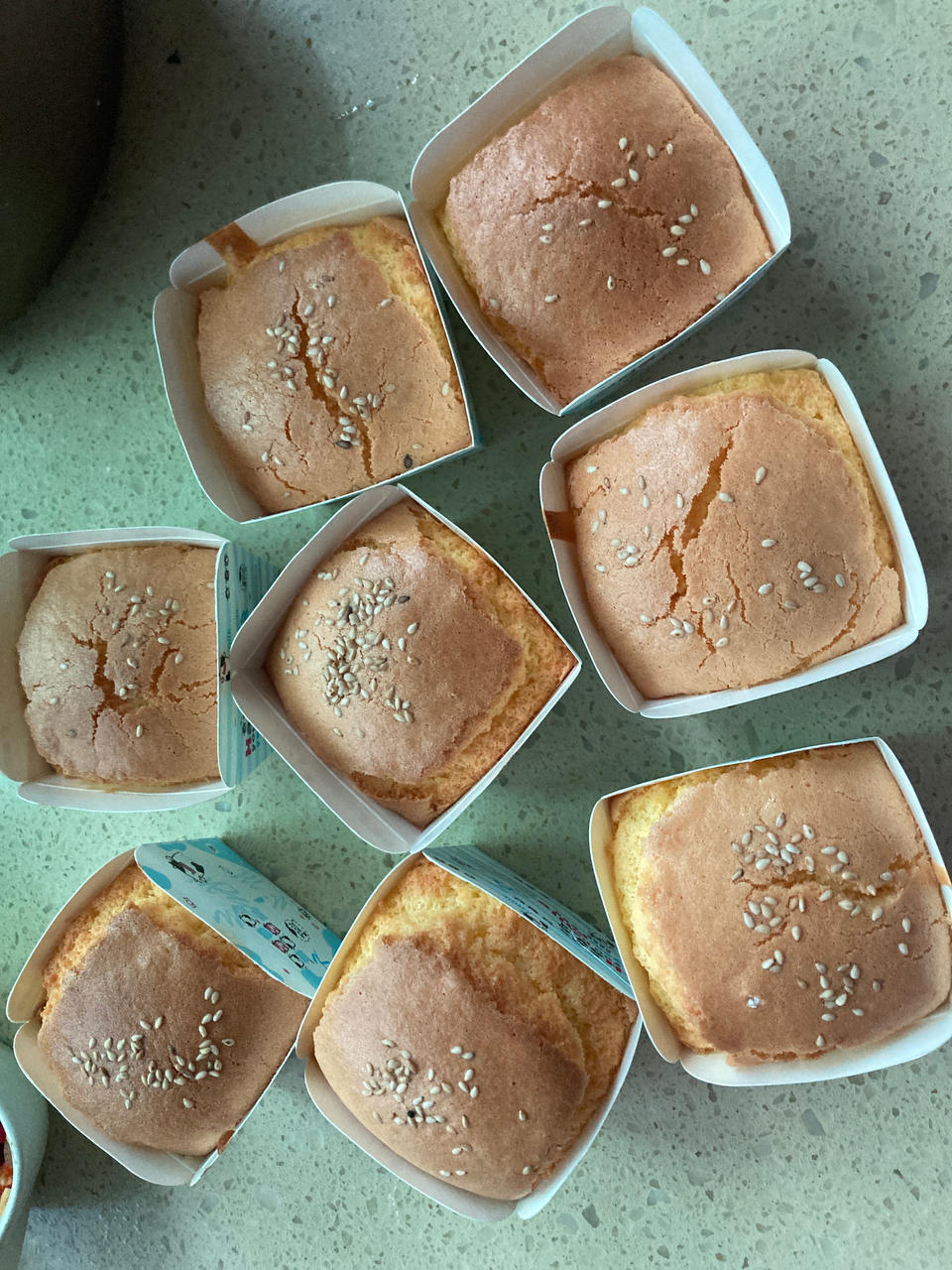 不用水  松软香甜老式鸡蛋糕  超简单