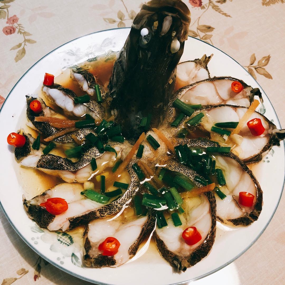 孔雀开屏清蒸鱼
