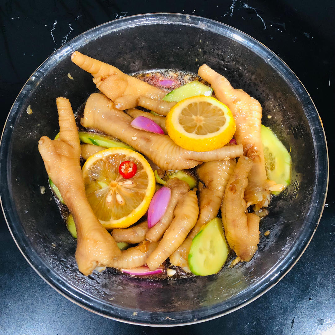 【柠檬酸辣鸡爪】自制超级无敌美味的网红鸡爪