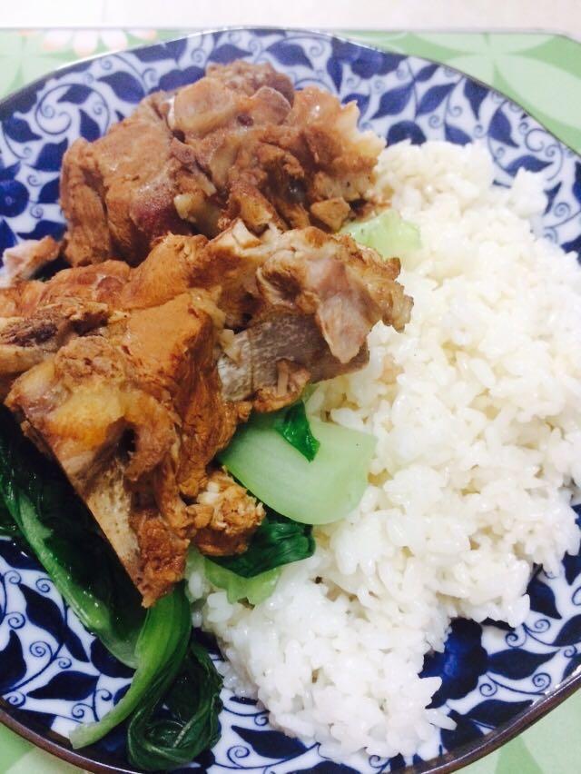 【堂妈小厨——排骨米饭图片】汉堡麻麻小白_下厨房