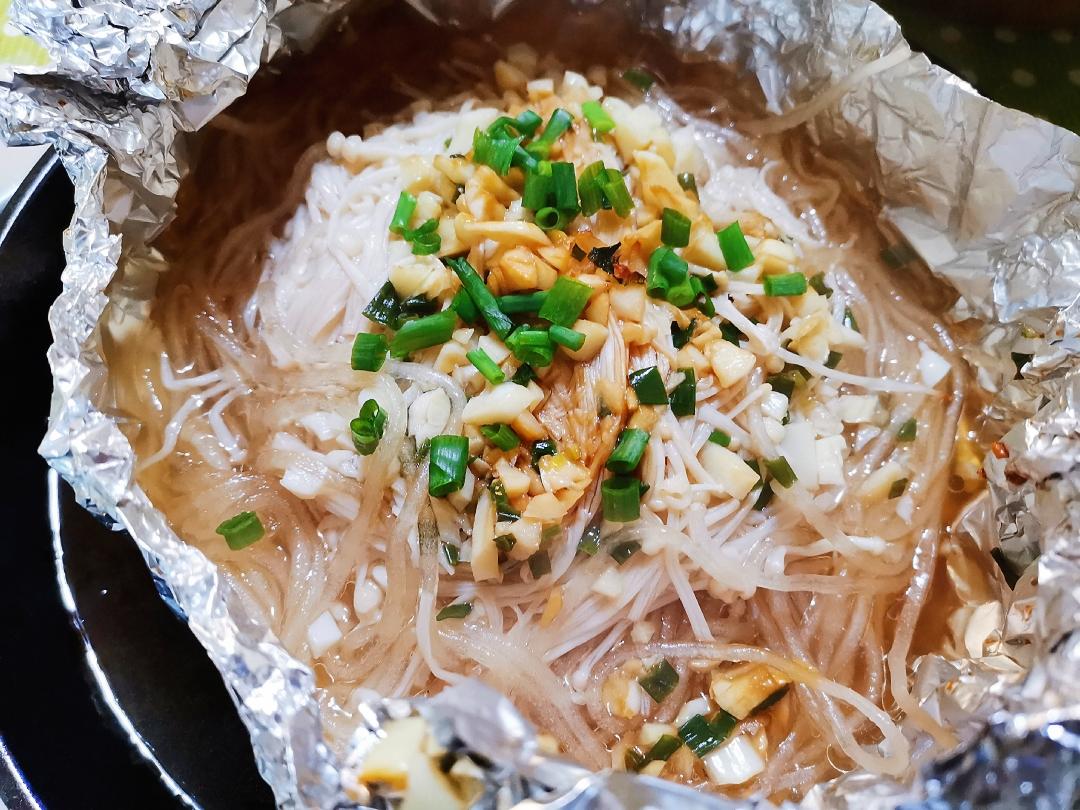 金针菇烤粉丝—烧烤店必点的神仙组合的做法