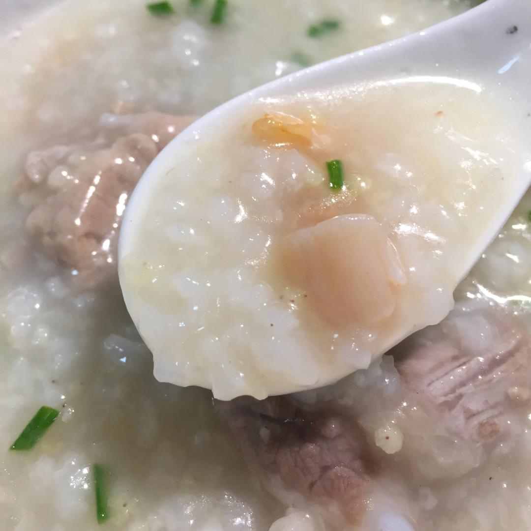 排骨干贝黑小米粥