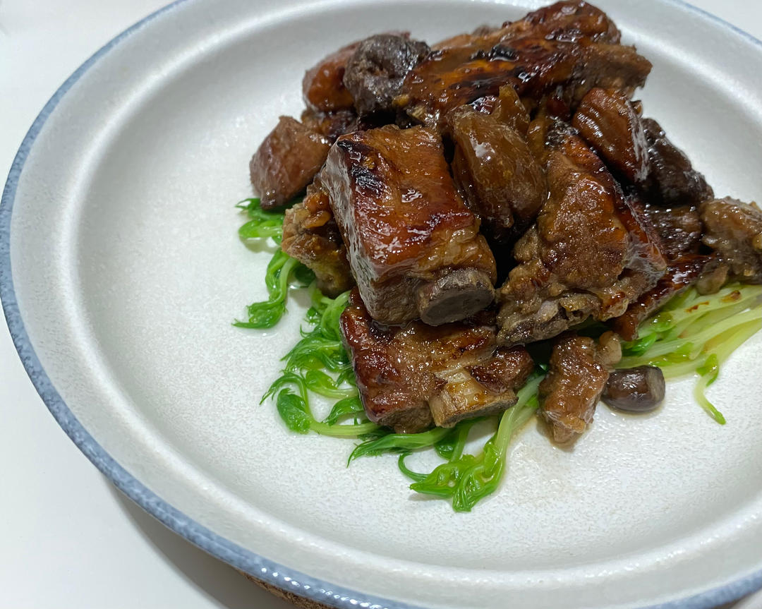 大人孩子都爱吃的【传统淮扬硬菜】：梅香排骨