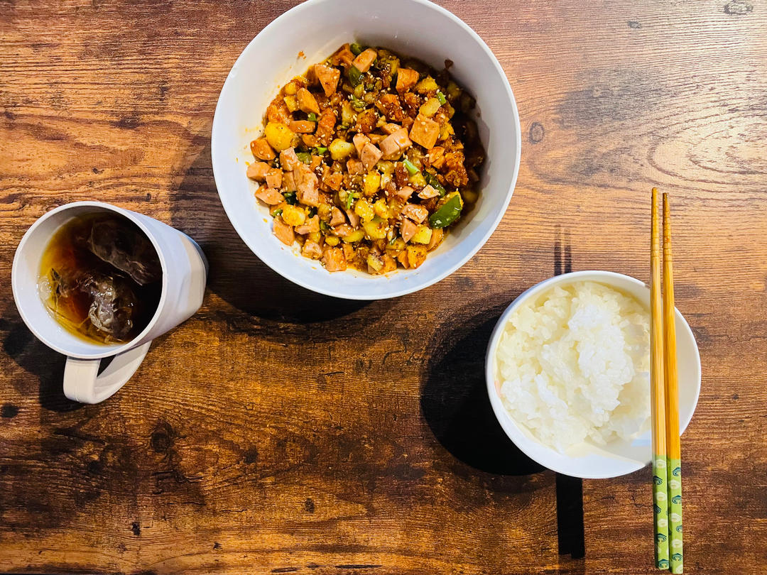 烧烤风味的土豆小香肠