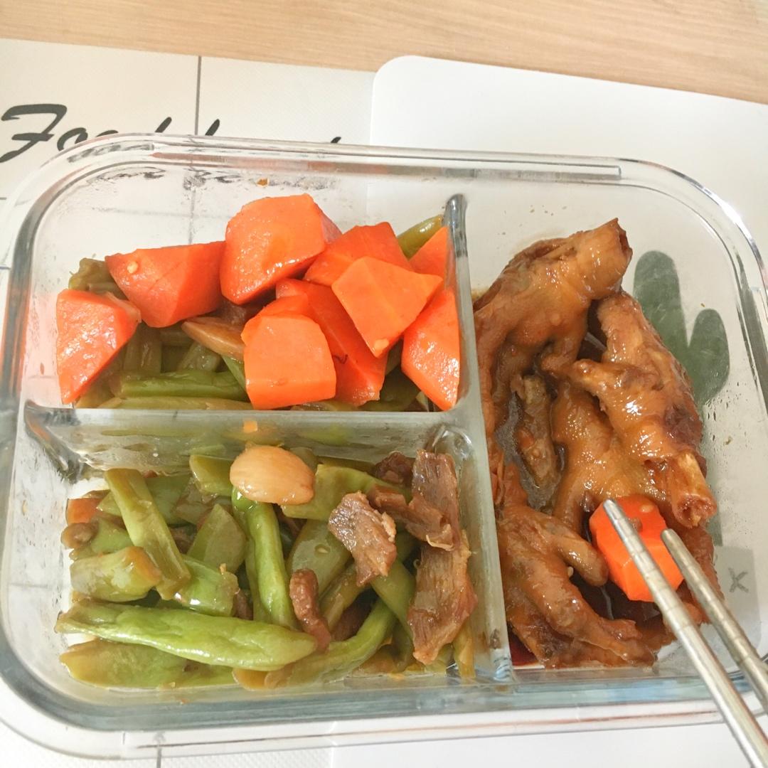 “销魂”卤鸡爪