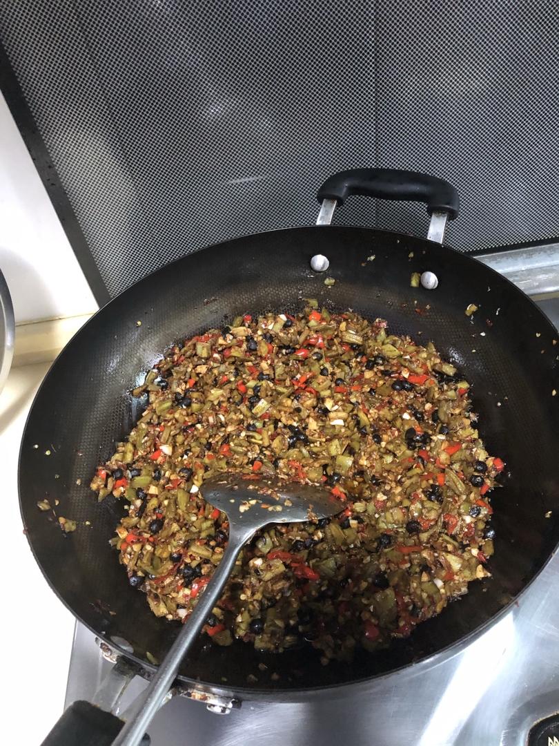 吃一口就会爱上的贡菜辣椒