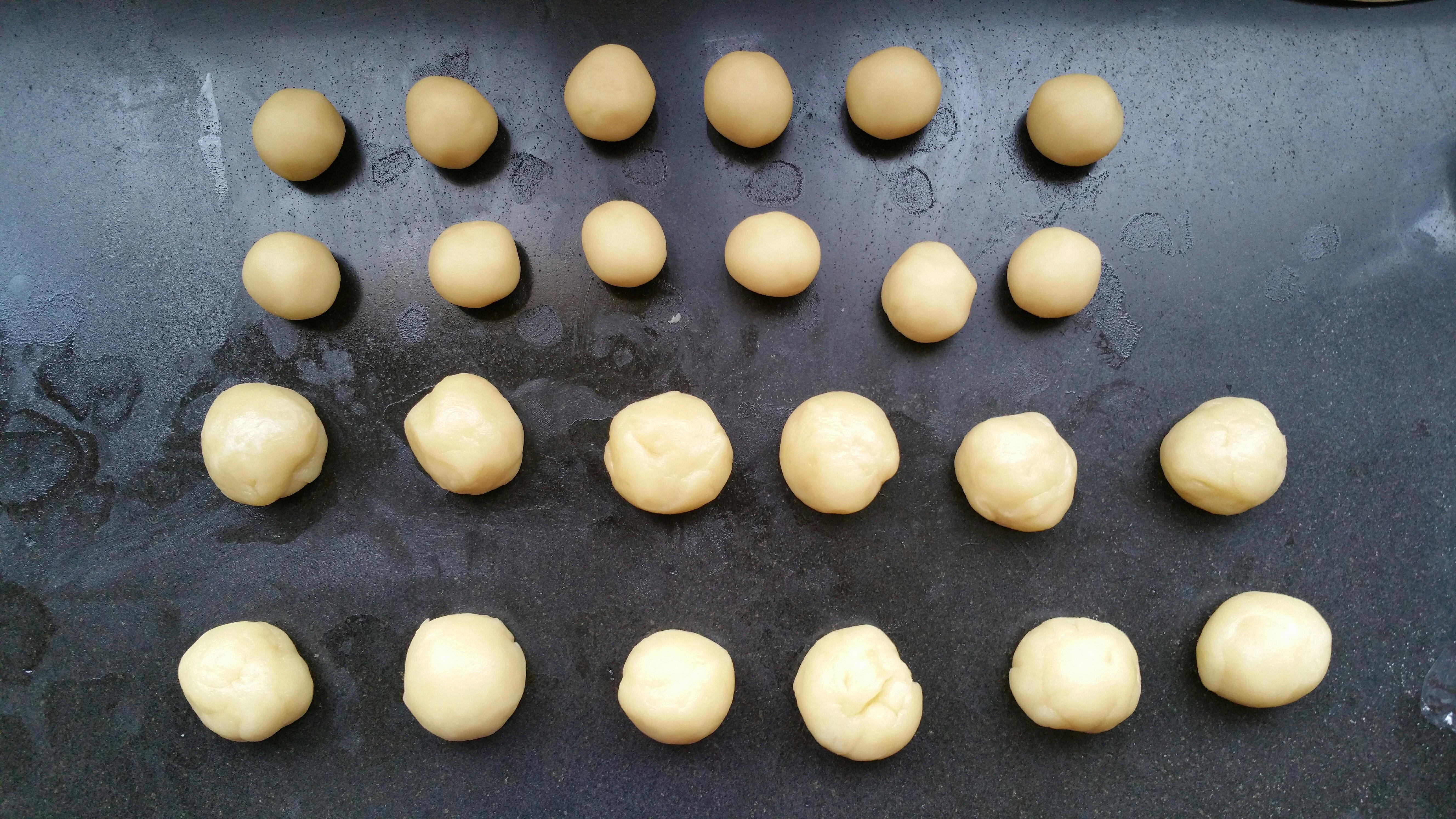 蛋黄酥的做法 步骤3
