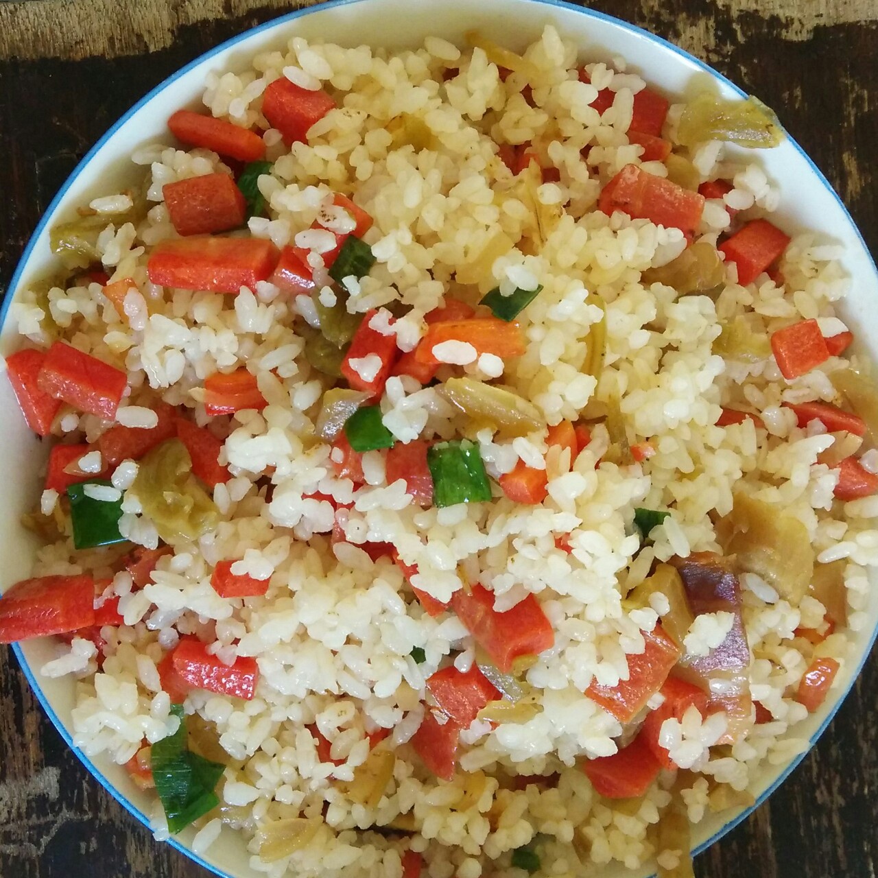 胡萝卜鸡蛋炒饭