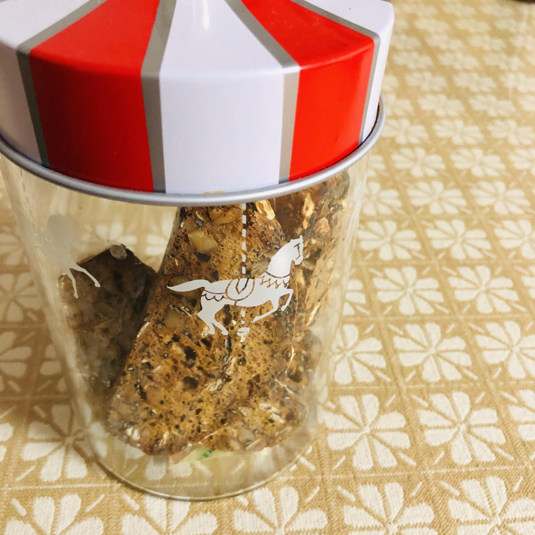 无油榛果意式脆饼【北鼎烤箱菜谱】