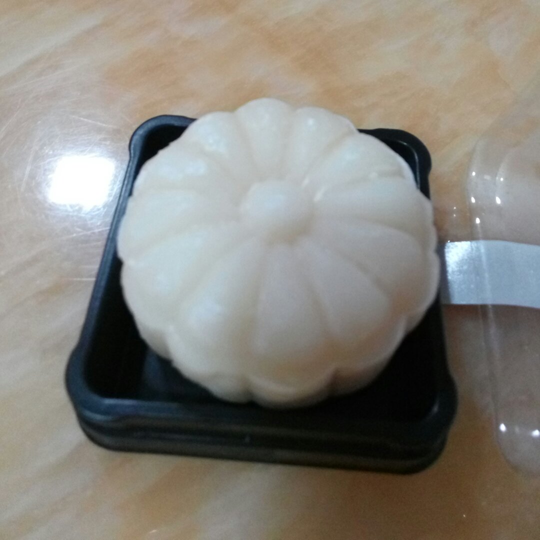 冰皮奶黄月饼