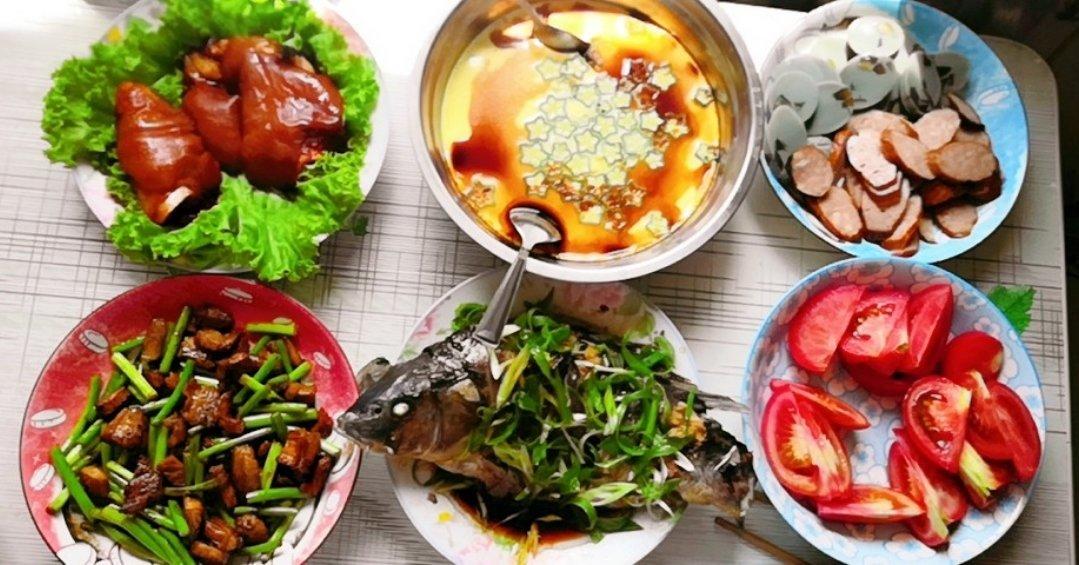 颜值控-做一朵开在碗里的花秋葵蒸水蛋