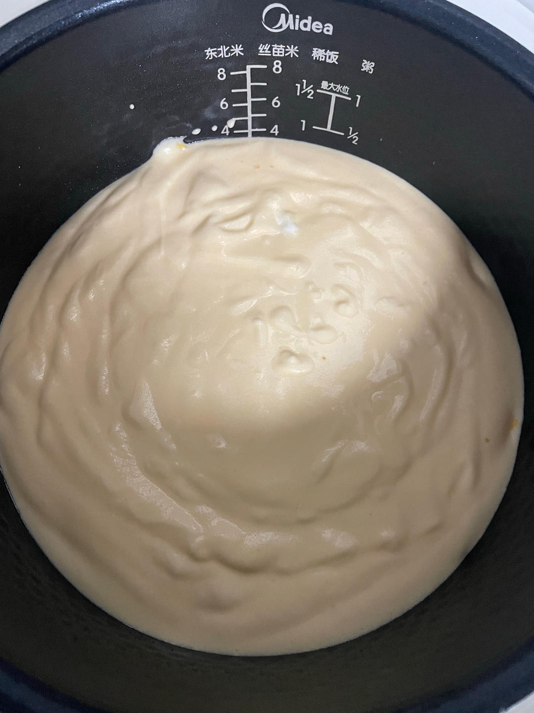 堪比柯基屁股
爆浆芝士🧀古早蛋糕