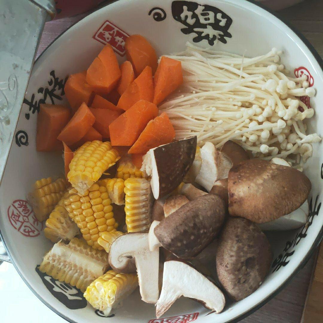 羊肉片汆萝卜