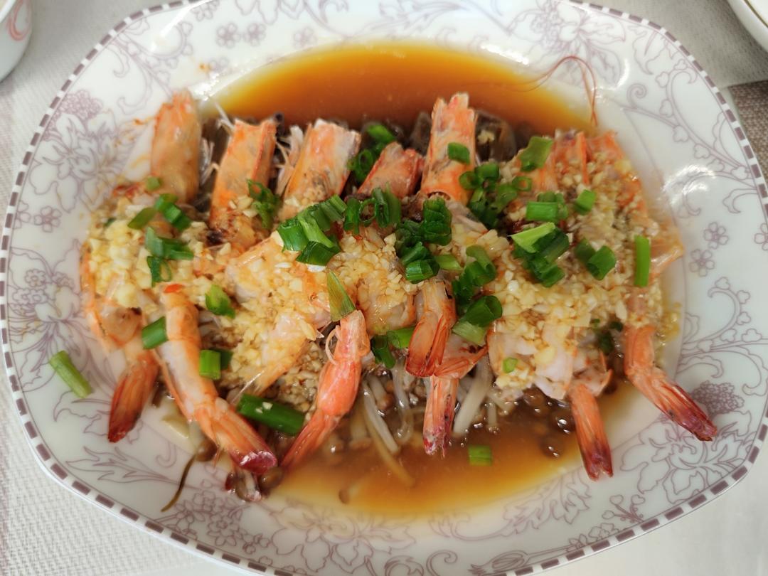 蒜蓉金针菇蒸虾