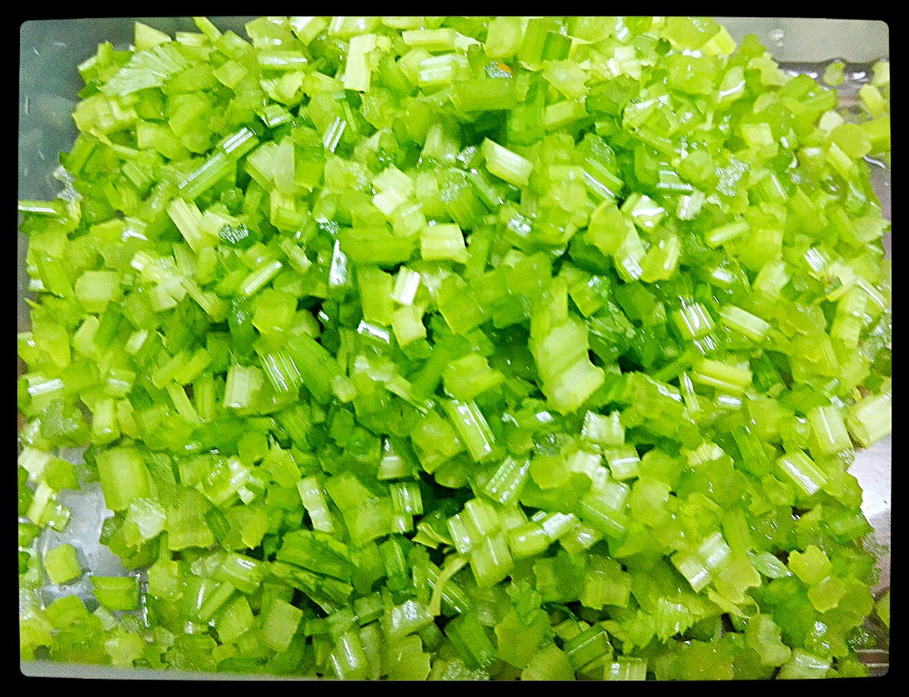 芽菜碎米鸡丁的做法 步骤2