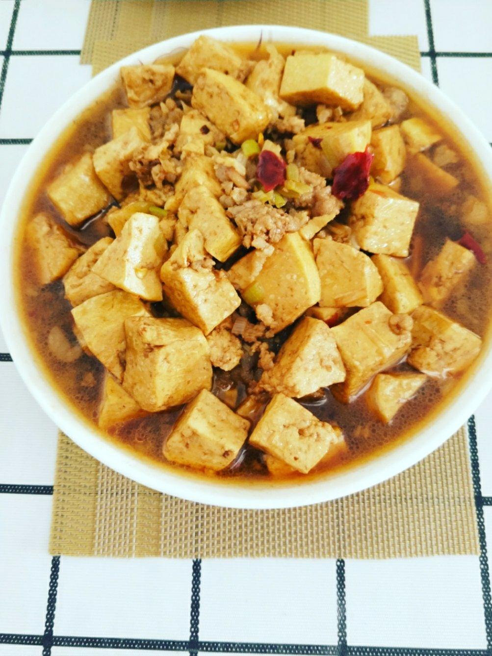 家常红烧肉末豆腐