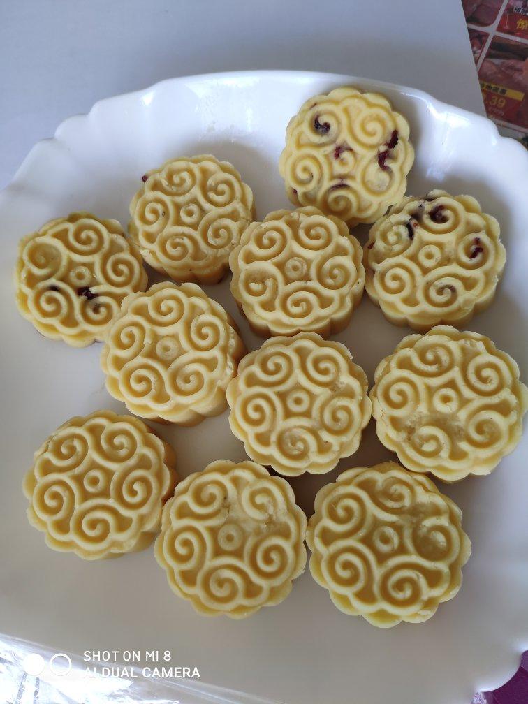 蔓越莓绿豆糕