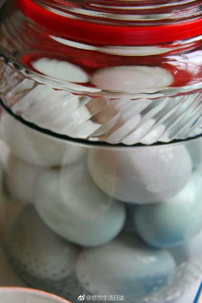 五香鸭蛋的做法 步骤6