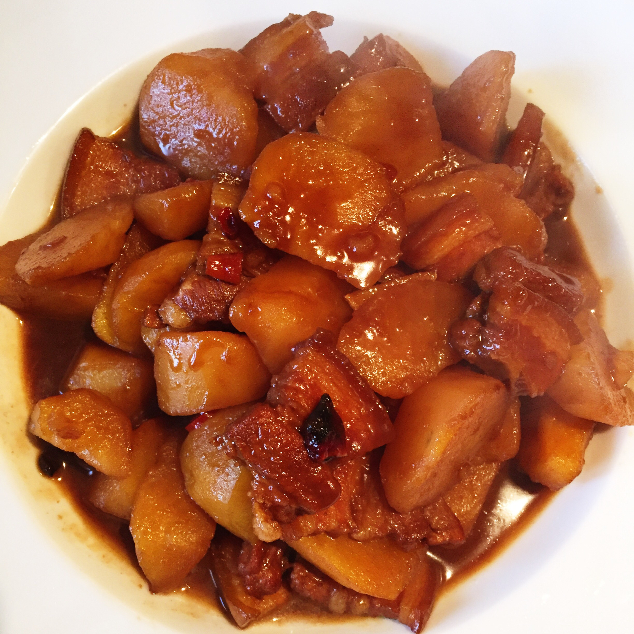 红烧肉炖土豆