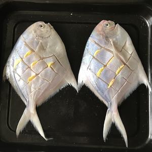 外酥里嫩的烤鱼的做法 步骤4