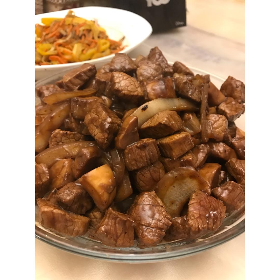 黑椒杏鲍菇牛肉粒