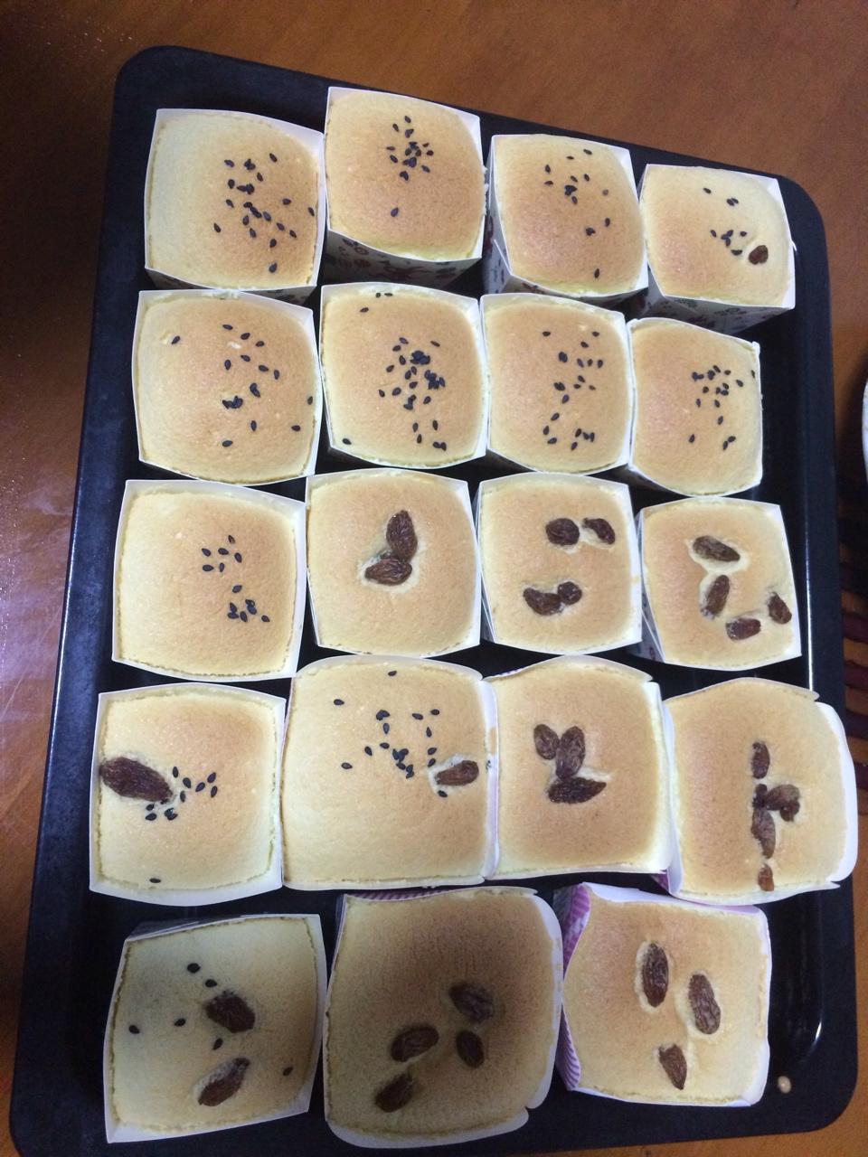 软绵绵戚风纸杯蛋糕