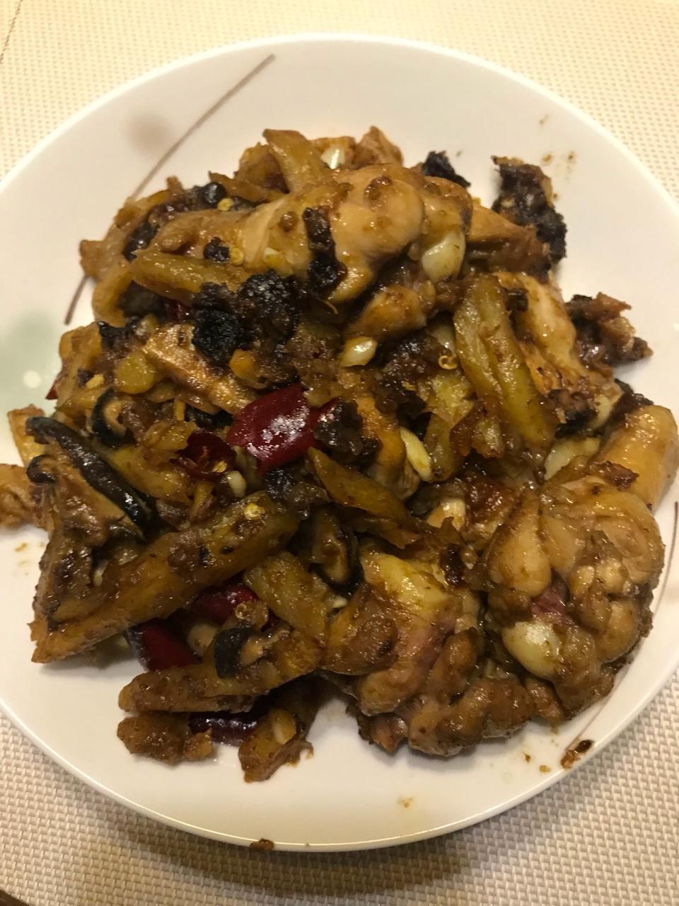 豆豉土豆焖鸡腿