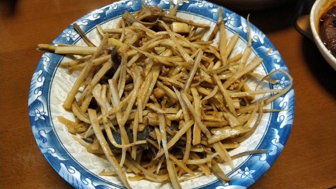香炒牛蒡