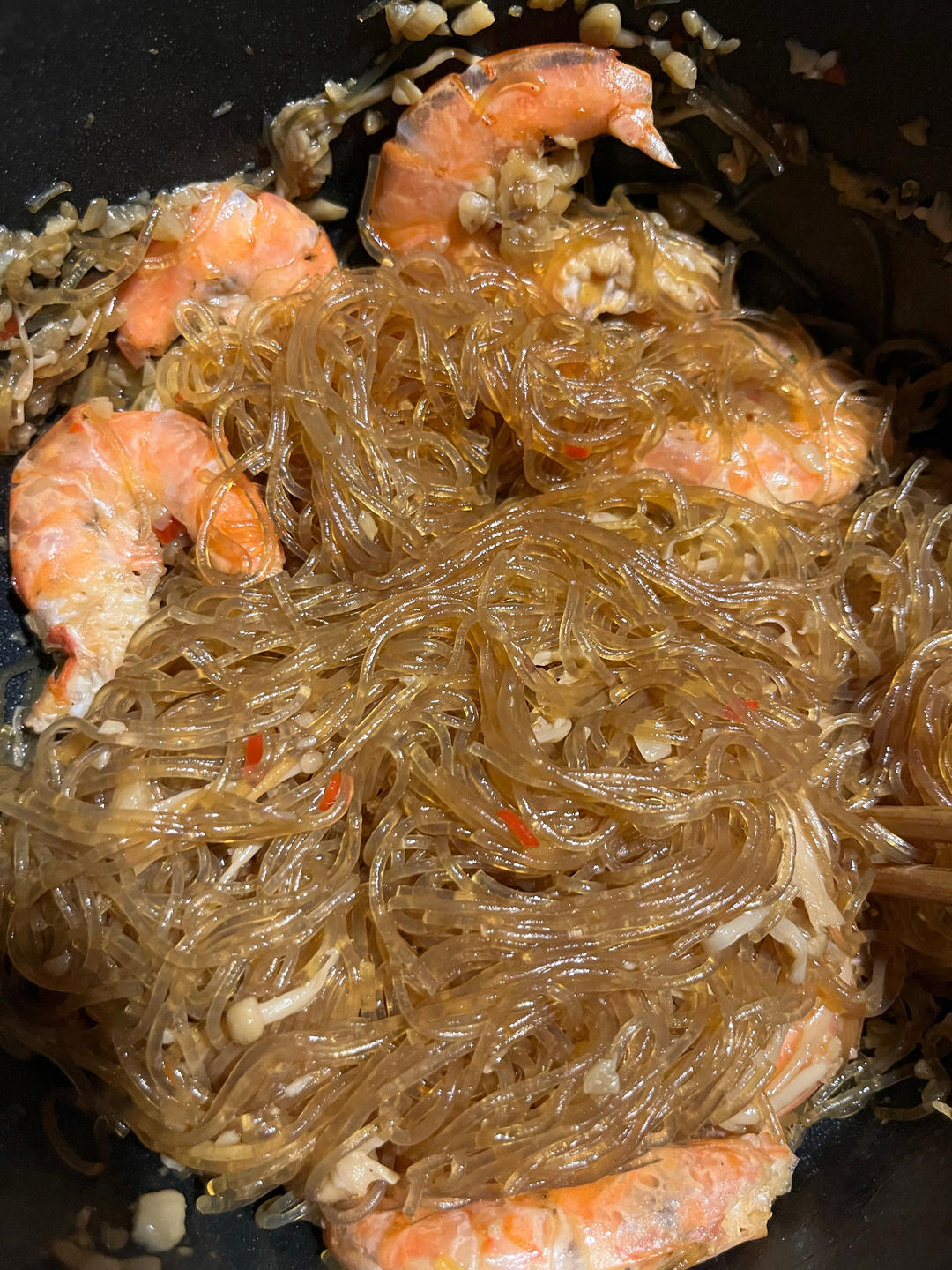 蒜蓉粉丝虾煲