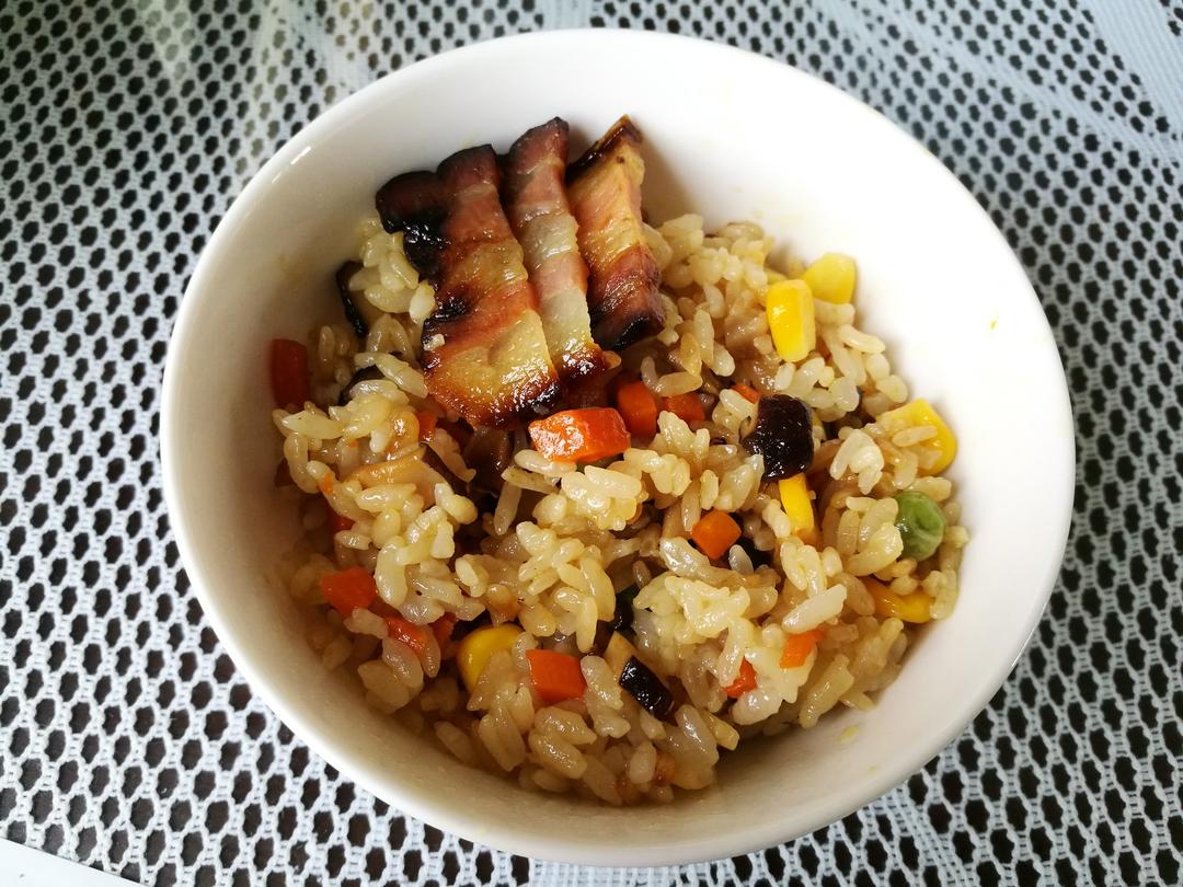 家常煲仔饭