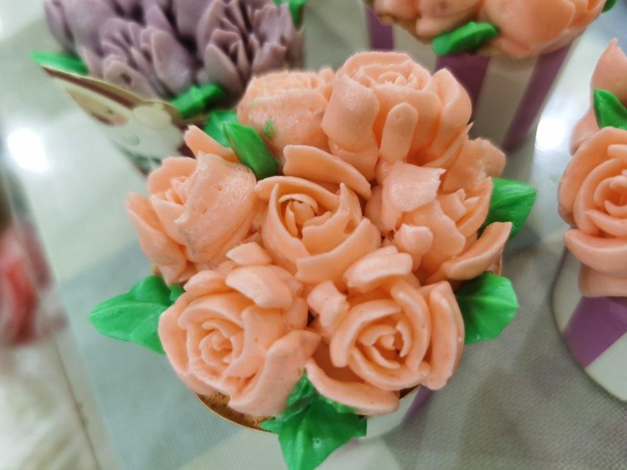 淡奶油奶油霜(适合裱花)