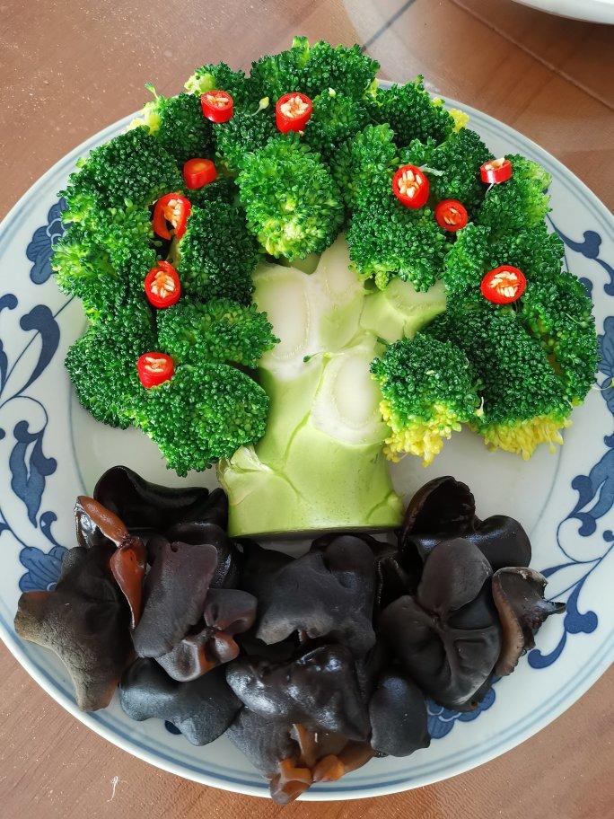 清荷学厨做的西蓝花之发财树