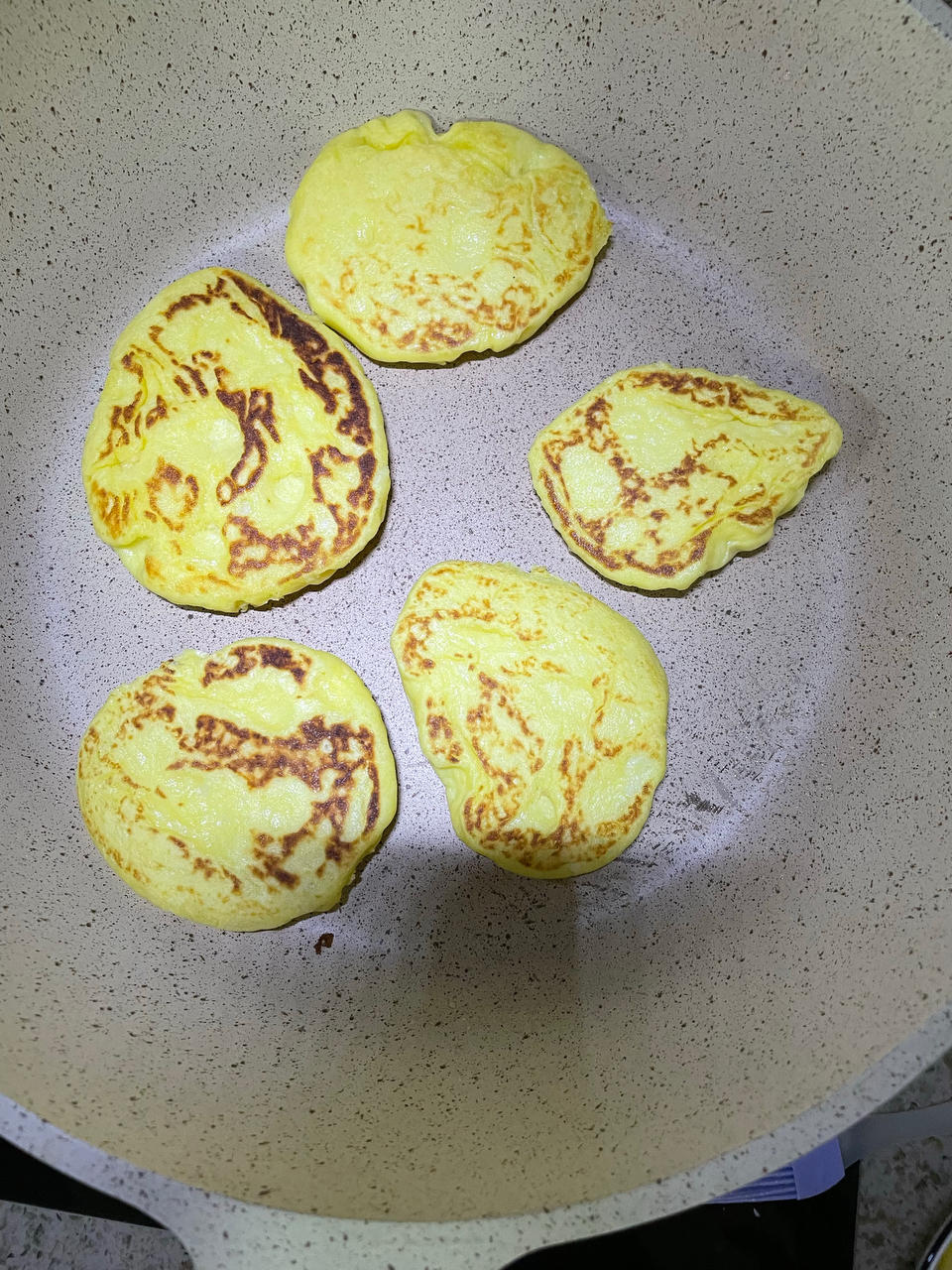 松软养胃的山药饼      （高营养低热量）